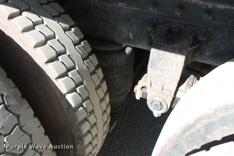 image for item DB5049 2000 Peterbilt 379 dump truck