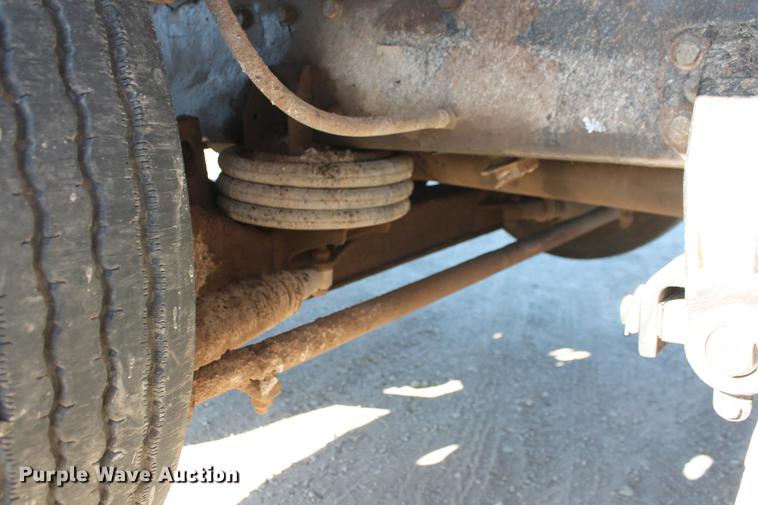 image for item DB5049 2000 Peterbilt 379 dump truck