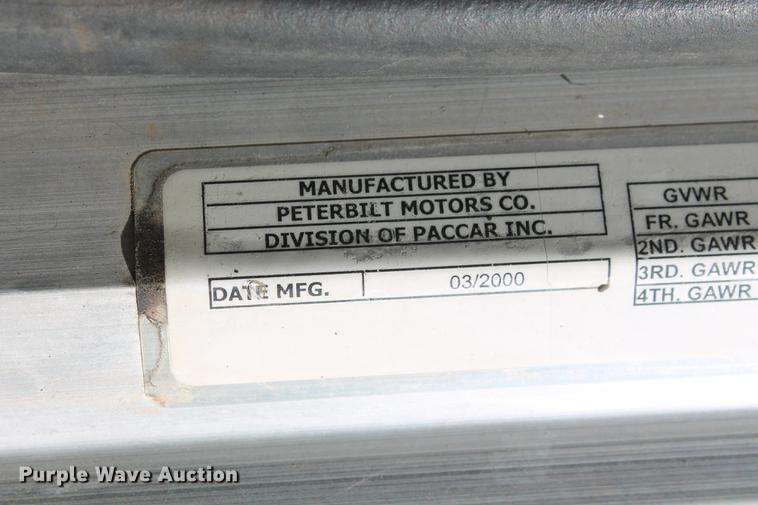 image for item DB5049 2000 Peterbilt 379 dump truck