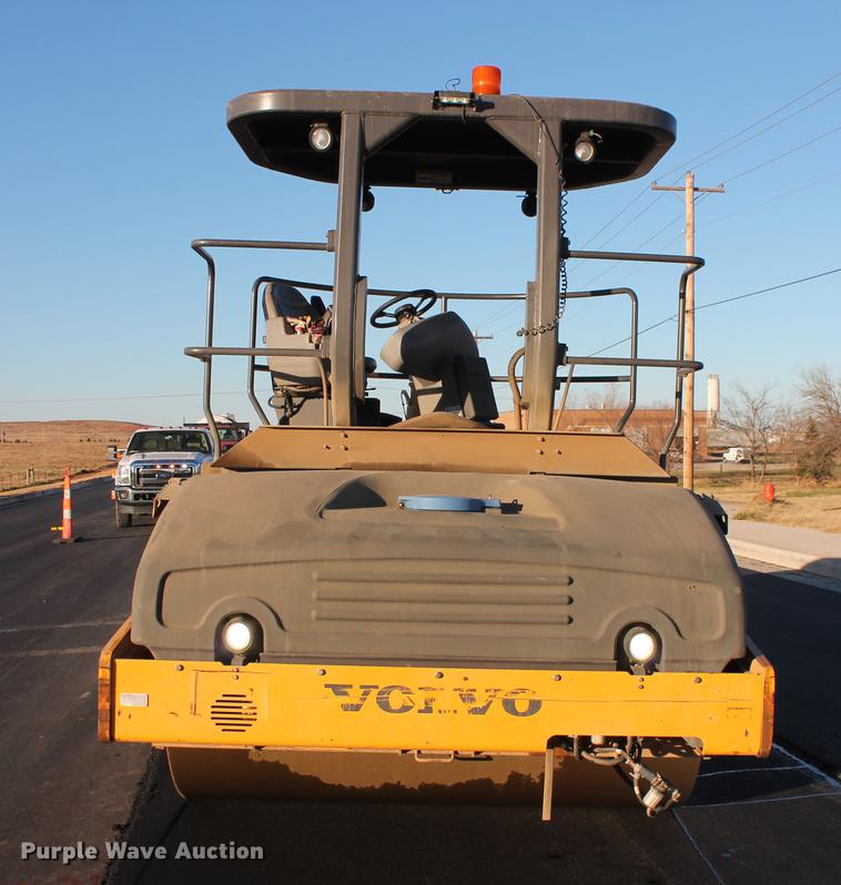 image for item DB5051 2015 Volvo DD140 double drum vibratory roller