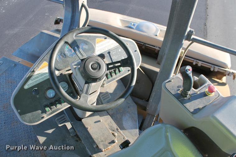 image for item DB5051 2015 Volvo DD140 double drum vibratory roller