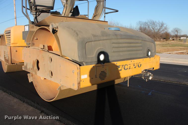 image for item DB5051 2015 Volvo DD140 double drum vibratory roller