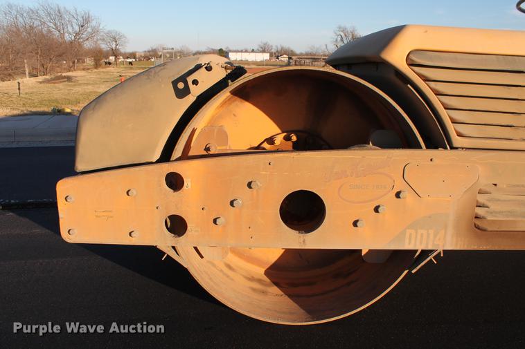image for item DB5051 2015 Volvo DD140 double drum vibratory roller