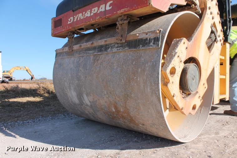 image for item DB5052 2005 Dynapac CC422HF double drum roller