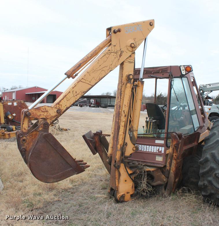 image for item DB5054 1985 Case 580 Super E backhoe