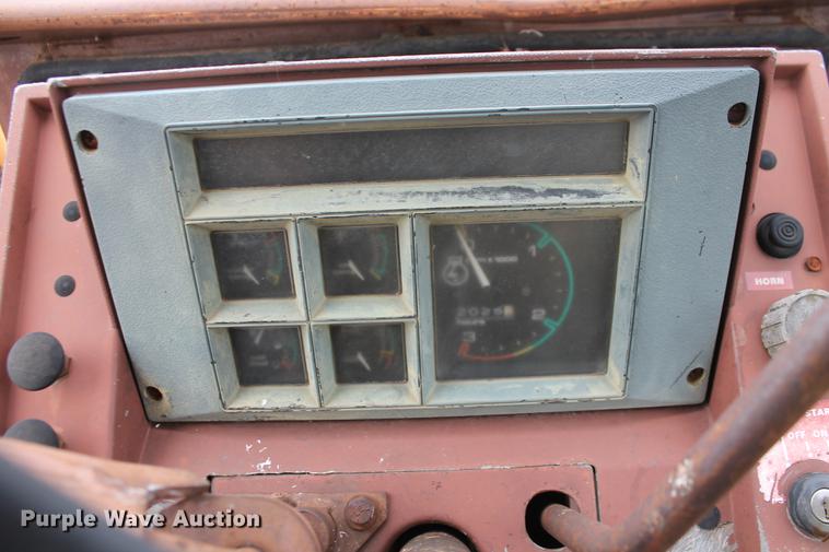 image for item DB5054 1985 Case 580 Super E backhoe