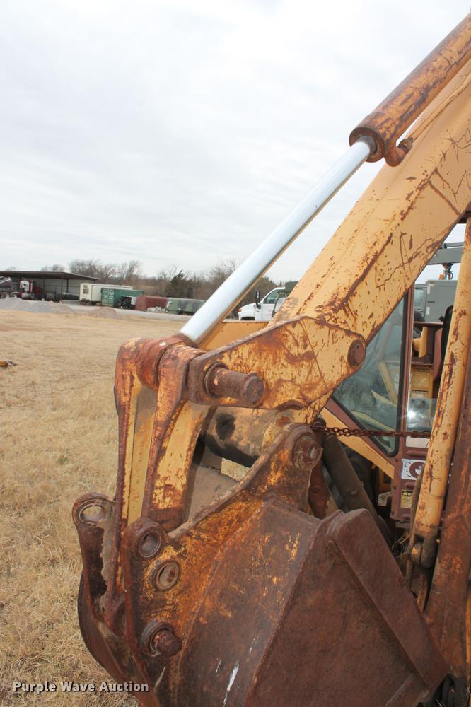 image for item DB5054 1985 Case 580 Super E backhoe