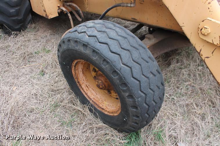 image for item DB5054 1985 Case 580 Super E backhoe