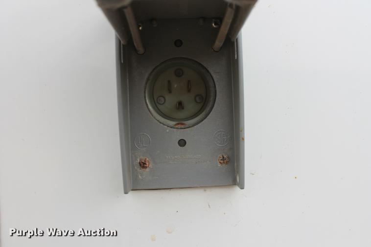 image for item DB5056 2010 Thawzall Heat Zone H250SL hydronic heating system