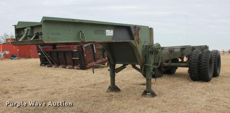 image for item DB5057 1982 Southwest trailer with work shop