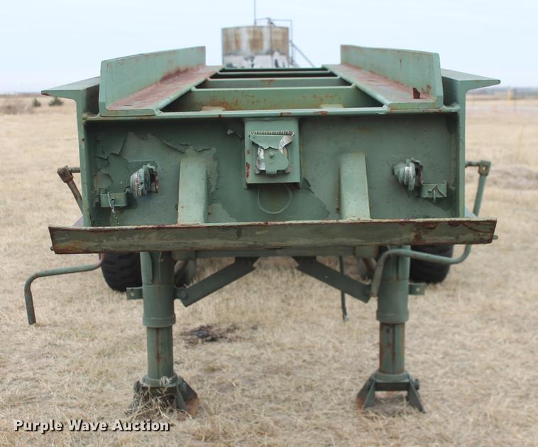 image for item DB5057 1982 Southwest trailer with work shop