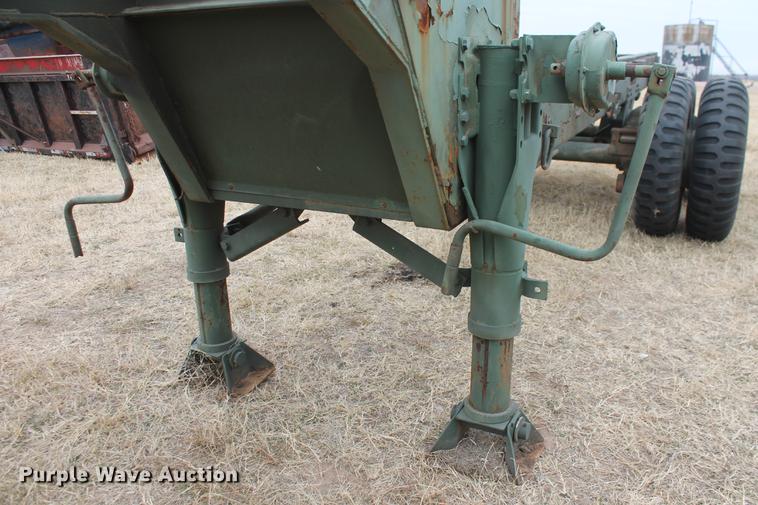 image for item DB5057 1982 Southwest trailer with work shop