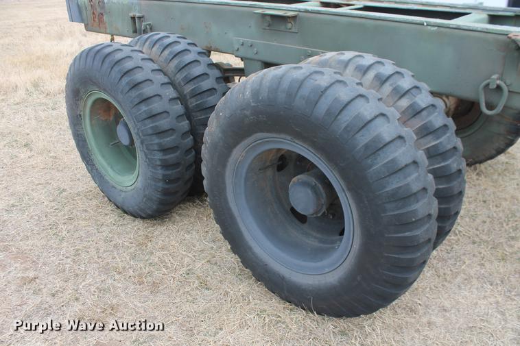 image for item DB5057 1982 Southwest trailer with work shop