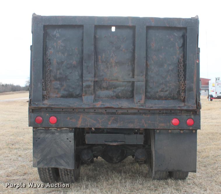 image for item DB5059 1981 International F4370 Transter 4300 dump truck