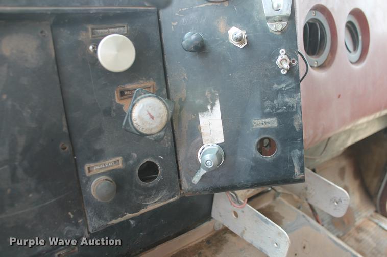 image for item DB5059 1981 International F4370 Transter 4300 dump truck