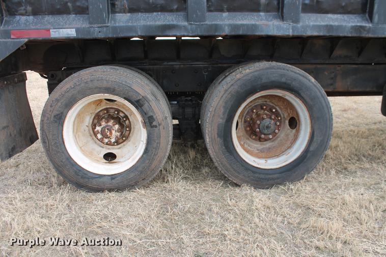 image for item DB5059 1981 International F4370 Transter 4300 dump truck