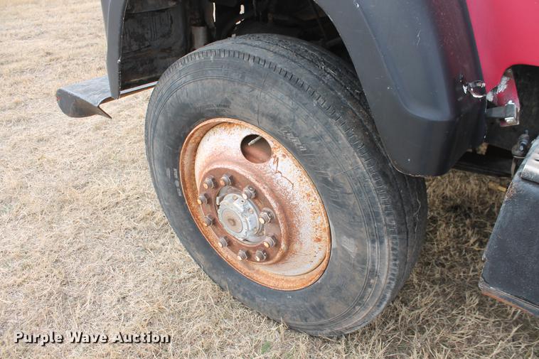 image for item DB5059 1981 International F4370 Transter 4300 dump truck