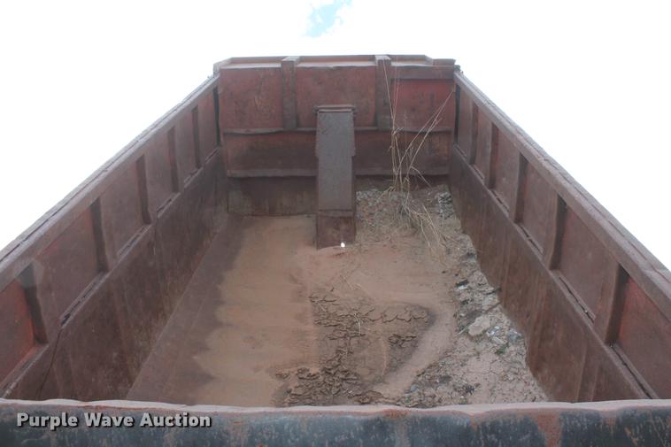 image for item DB5059 1981 International F4370 Transter 4300 dump truck