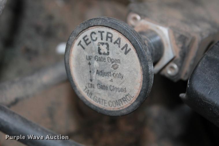 image for item DB5060 1990 Freightliner FLD truck chassis