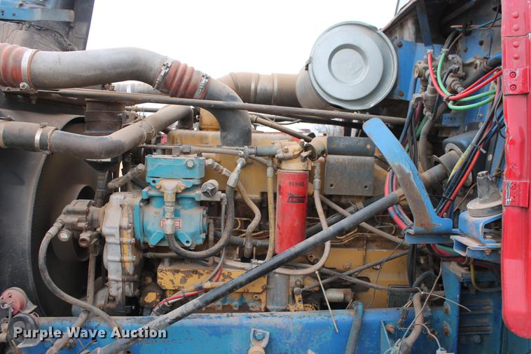 image for item DB5060 1990 Freightliner FLD truck chassis