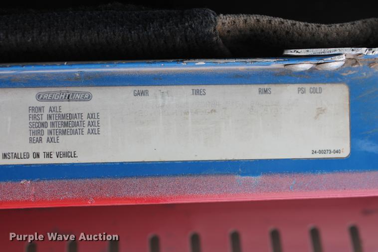 image for item DB5060 1990 Freightliner FLD truck chassis