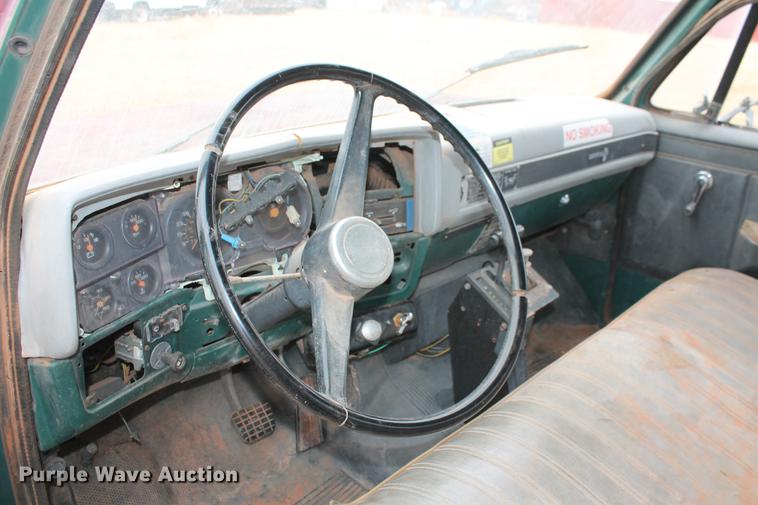 image for item DB5062 1986 Chevrolet Kodiak flatbed truck