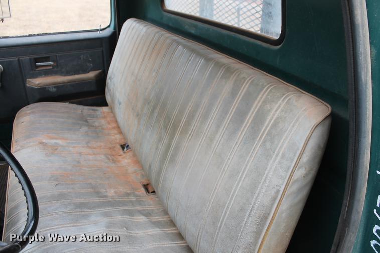 image for item DB5062 1986 Chevrolet Kodiak flatbed truck