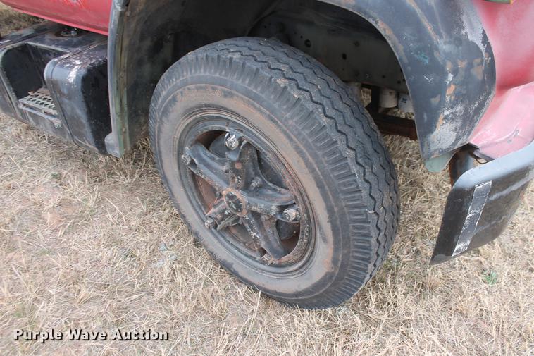 image for item DB5062 1986 Chevrolet Kodiak flatbed truck