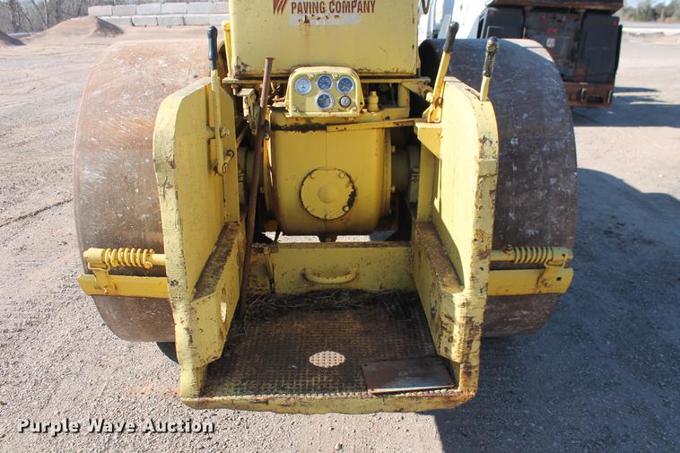 image for item DB5063 Ingram three drum roller