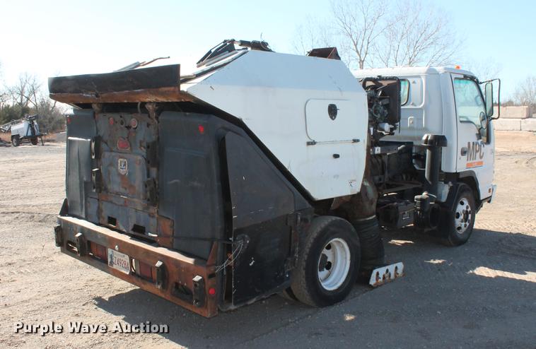 image for item DB5064 2006 GMC W3500 street sweeper