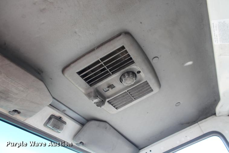 image for item DB5064 2006 GMC W3500 street sweeper