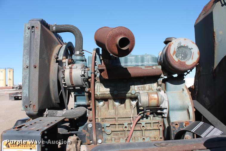 image for item DB5064 2006 GMC W3500 street sweeper