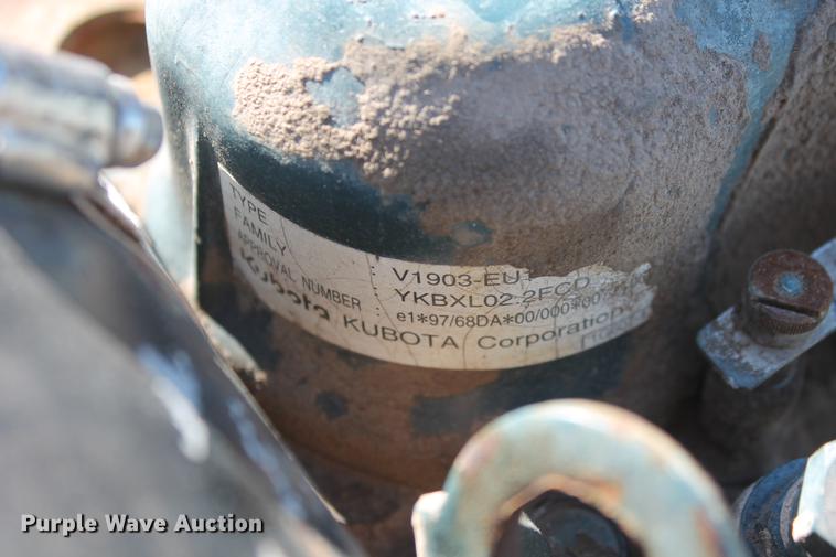 image for item DB5064 2006 GMC W3500 street sweeper