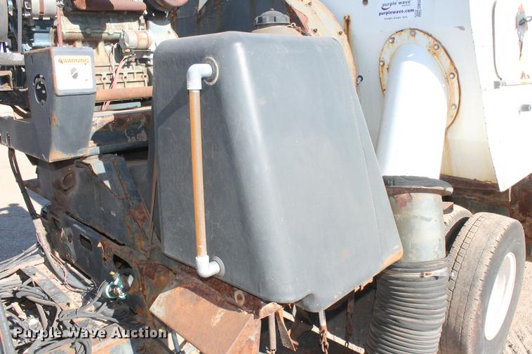 image for item DB5064 2006 GMC W3500 street sweeper