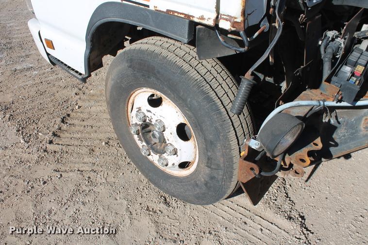 image for item DB5064 2006 GMC W3500 street sweeper