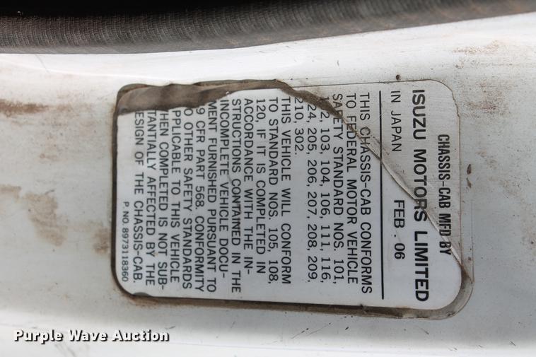 image for item DB5064 2006 GMC W3500 street sweeper