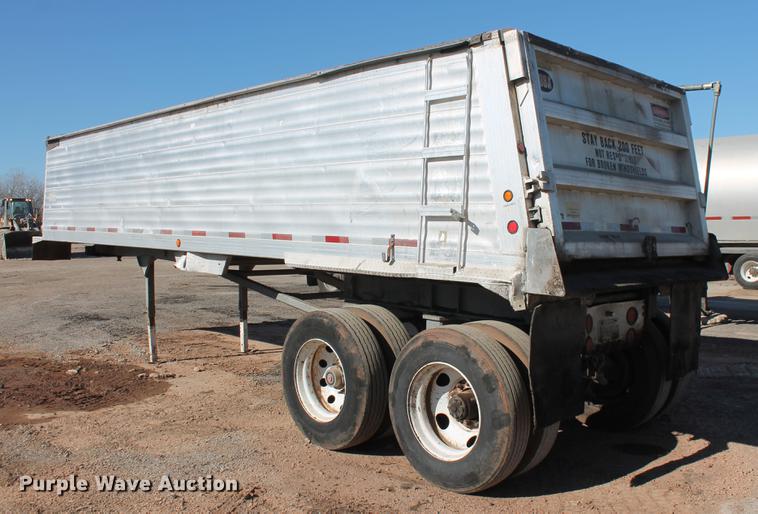 image for item DB5065 2002 Travis S-96 end dump trailer