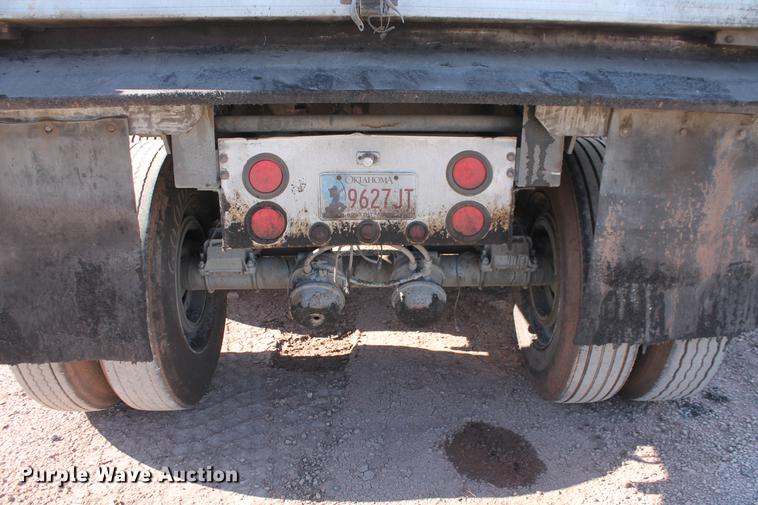 image for item DB5065 2002 Travis S-96 end dump trailer