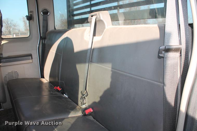 image for item DB5067 2009 Ford F250 Super Duty XL SuperCab utility bed pickup truck