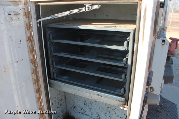 image for item DB5067 2009 Ford F250 Super Duty XL SuperCab utility bed pickup truck