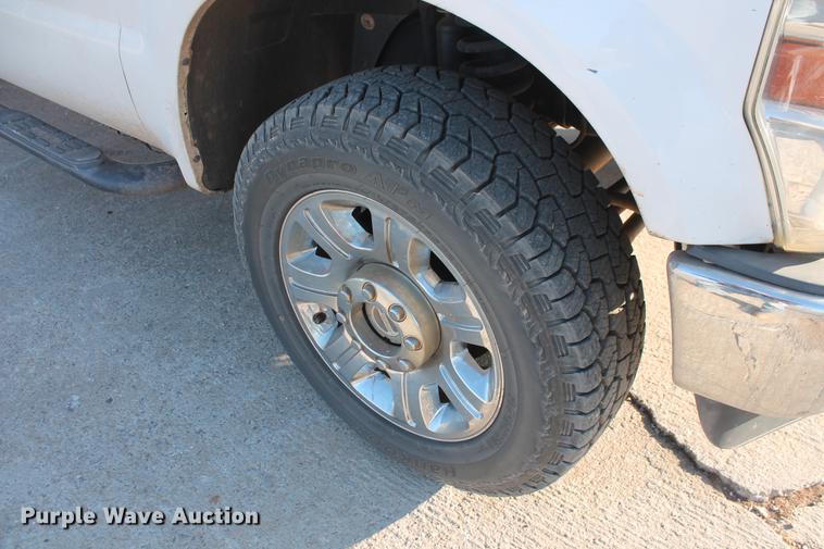 image for item DB5067 2009 Ford F250 Super Duty XL SuperCab utility bed pickup truck