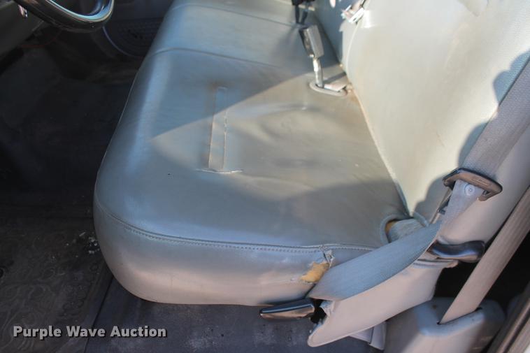 image for item DB5069 2004 Ford F350 Super Duty XL SuperCab pickup truck