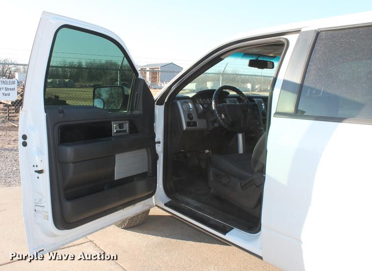 image for item DB5070 2010 Ford F150 FX2 Super Crew pickup truck