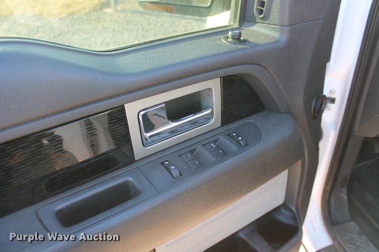 image for item DB5070 2010 Ford F150 FX2 Super Crew pickup truck