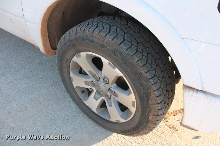 image for item DB5070 2010 Ford F150 FX2 Super Crew pickup truck