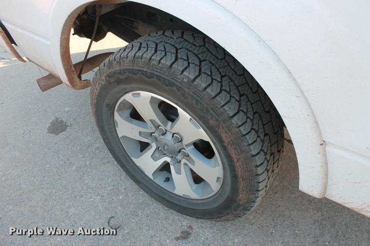 image for item DB5070 2010 Ford F150 FX2 Super Crew pickup truck