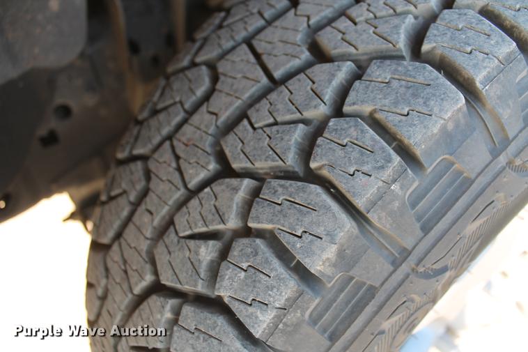 image for item DB5070 2010 Ford F150 FX2 Super Crew pickup truck