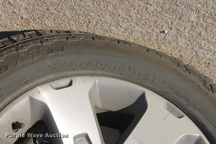 image for item DB5070 2010 Ford F150 FX2 Super Crew pickup truck