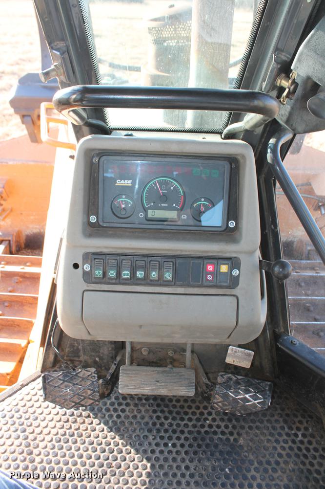 image for item DB5077 2005 Case 1850K Series II dozer