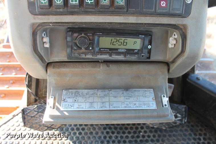 image for item DB5077 2005 Case 1850K Series II dozer